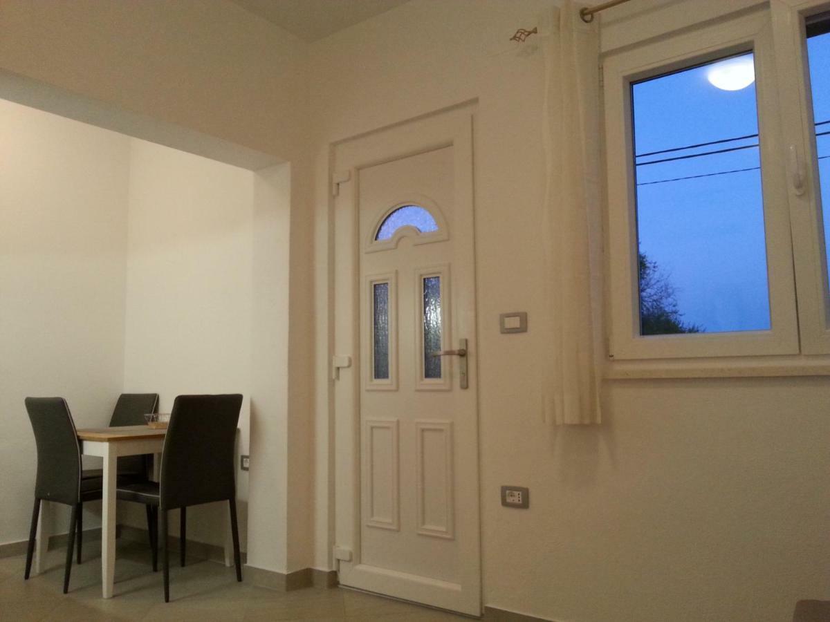 מרינה Studio Apartment Luce 2 מראה חיצוני תמונה