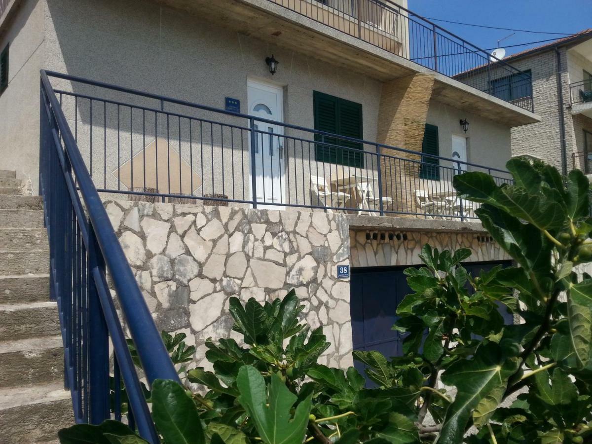 מרינה Studio Apartment Luce 2 מראה חיצוני תמונה